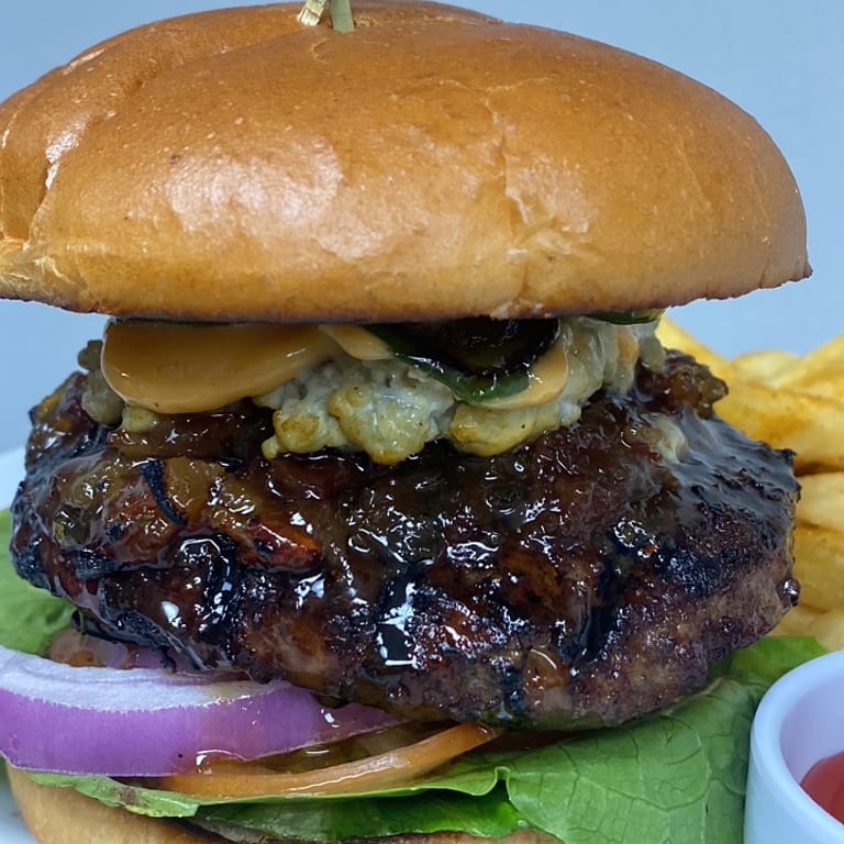 Delicious Chicken Bowl Options at Our Restaurant